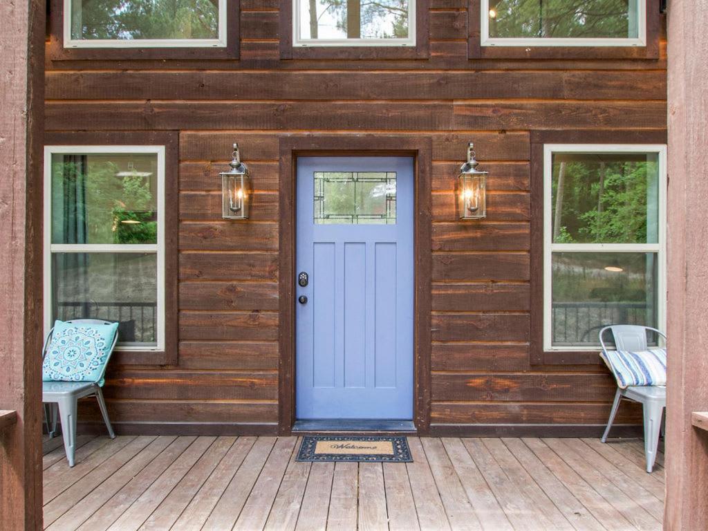 Stunning Luxury Cabin W Hot Tub And Fire Pit Holy Shiplap Is Perfect Romantic Couples Getaway Broken Bow Exterior foto